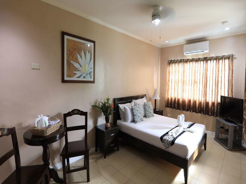 Loreland Farm Resort Antipolo Esterno foto